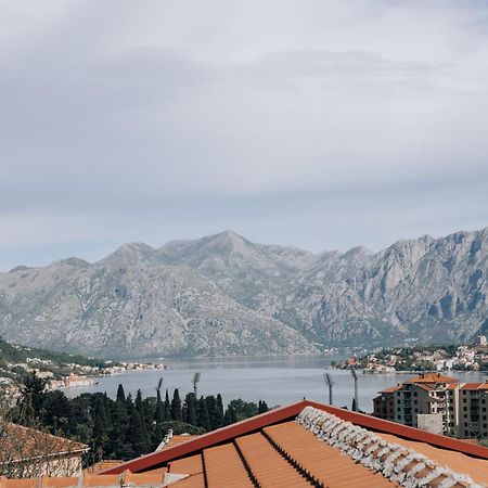 Paradise Bay Apartments Kotor Exterior foto