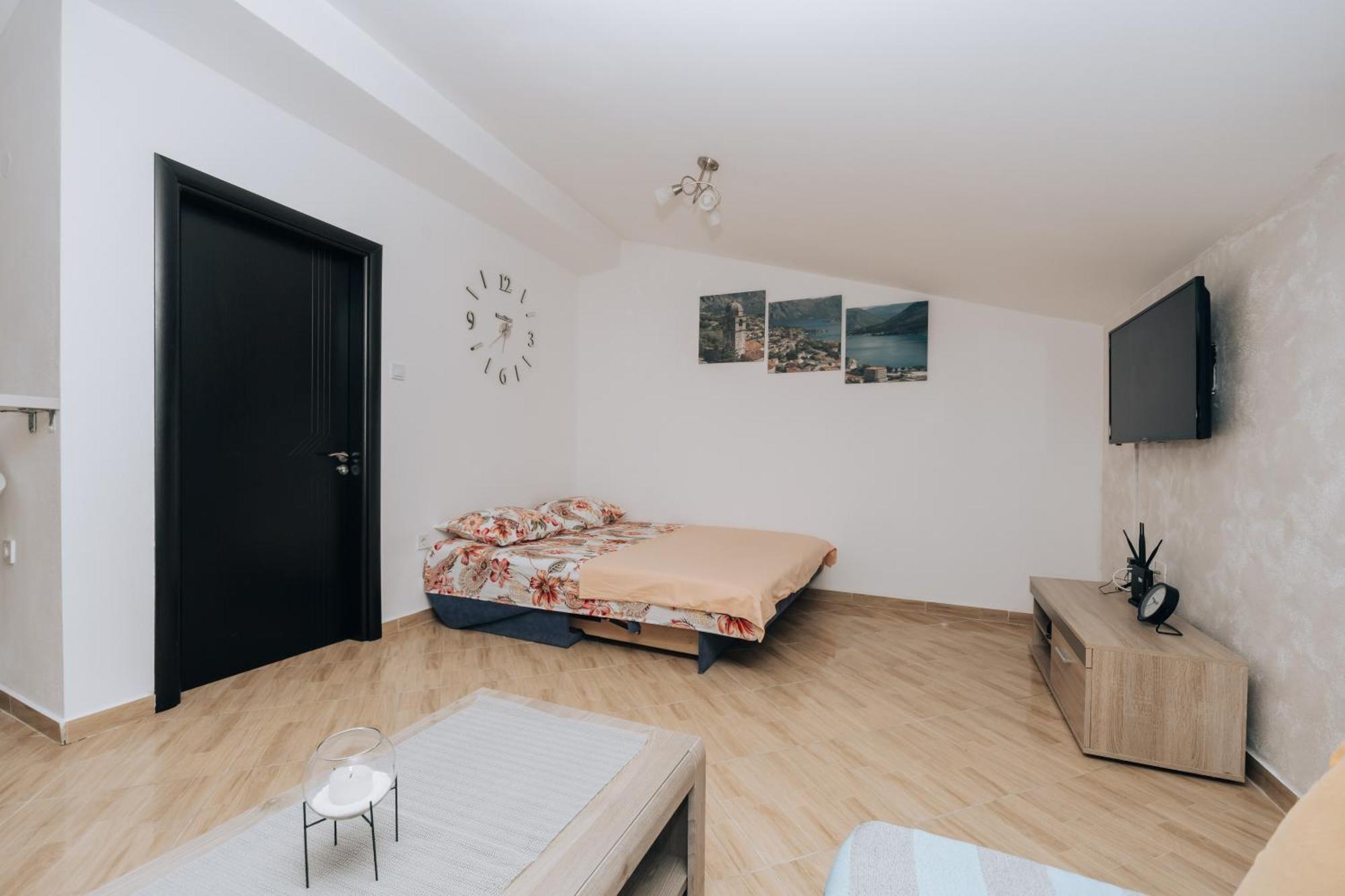 Paradise Bay Apartments Kotor Exterior foto